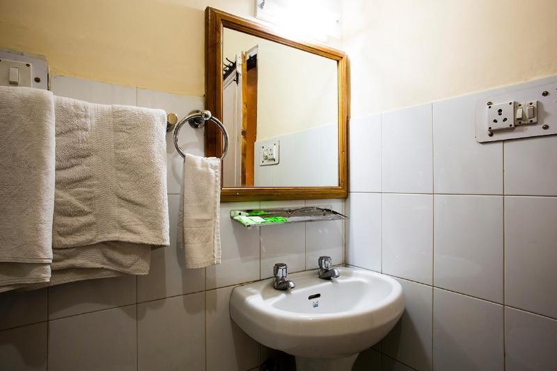 Hotel Manali Continental מראה חיצוני תמונה