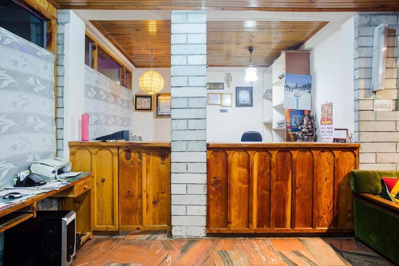Hotel Manali Continental מראה חיצוני תמונה